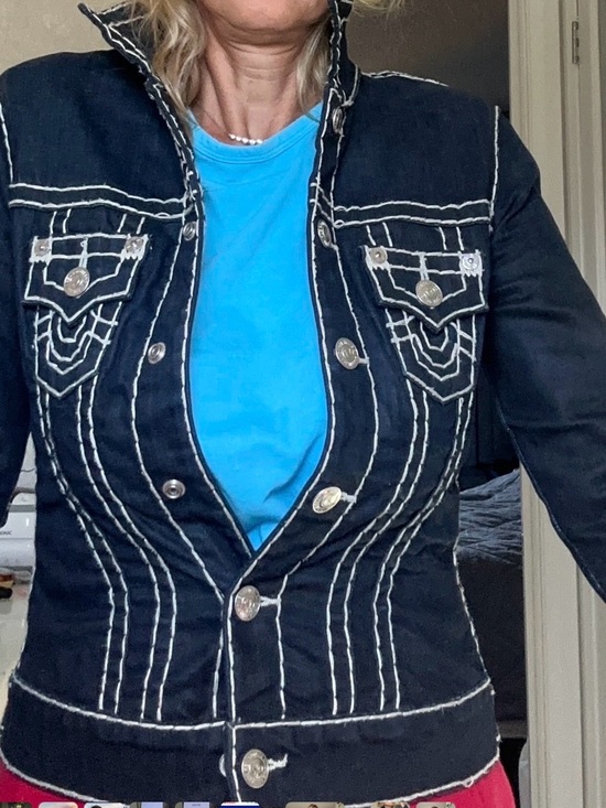 True Religion Jackets & Blazers - DESIGNER ‘TRUE RELIGION’ Jean Contrast-Stitch Button Front Jacket - Women's